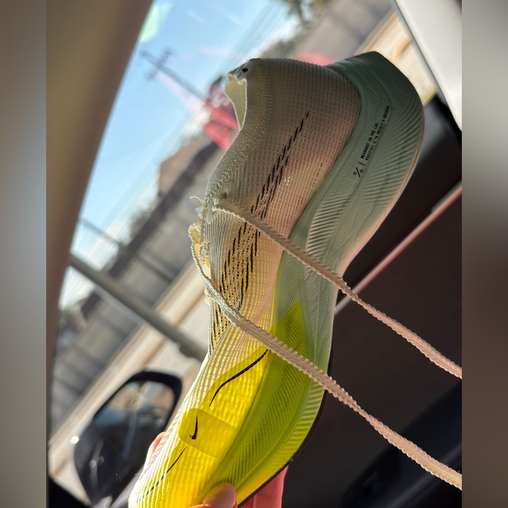 Nike vaporfly zoom next 2